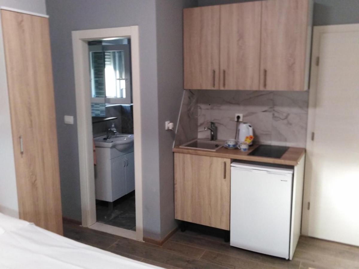3D Studio Apartment คาชเตลา ภายนอก รูปภาพ
